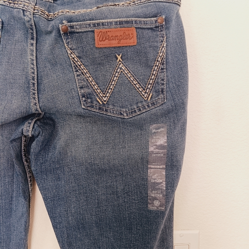 Wrangler Jeans Women's Blue Size 15‎ x 34 Retro Sadie Low Rise Bootcut 1007MWZRT - Picture 8 of 9